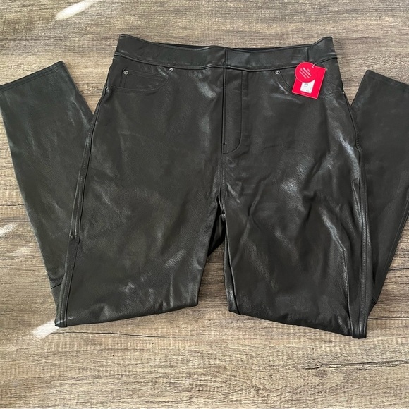 Spanx Leather Like Skinny, Reg Size L NWT - Picture 13 of 14